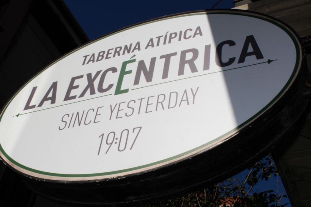 Logo la Excentrica